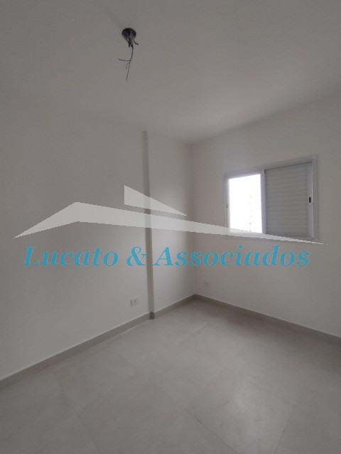 Apartamento à venda com 2 quartos, 65m² - Foto 11