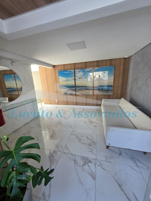 Apartamento à venda com 2 quartos, 61m² - Foto 2