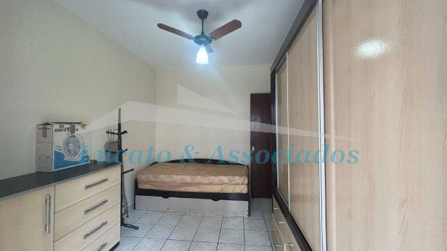 Apartamento à venda com 2 quartos, 68m² - Foto 29