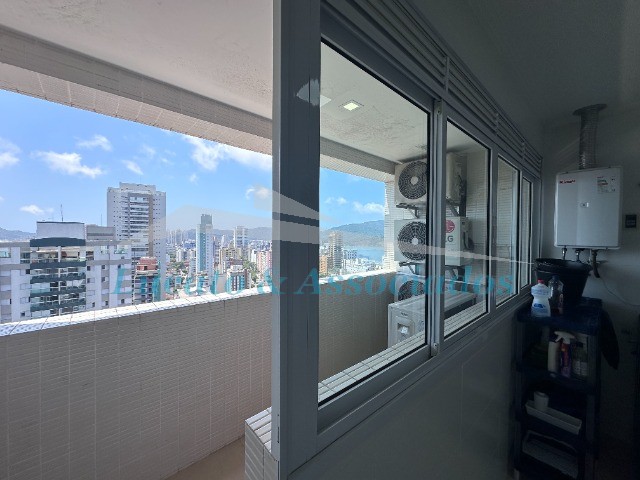 Apartamento para alugar com 3 quartos, 151m² - Foto 35