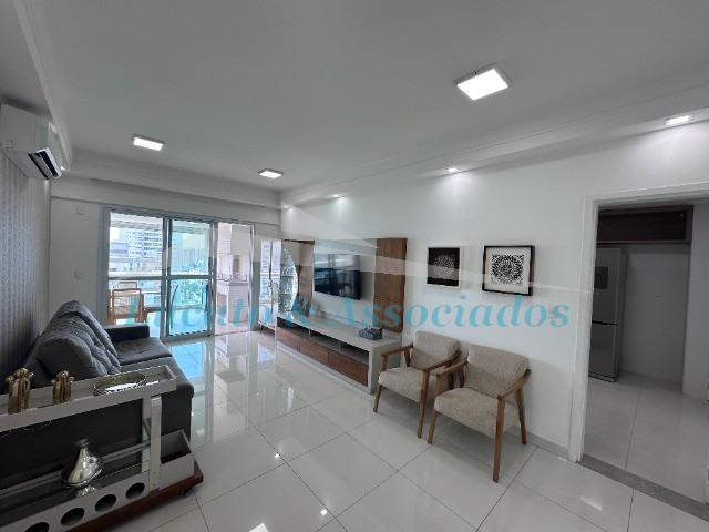 Apartamento para alugar com 3 quartos, 151m² - Foto 12