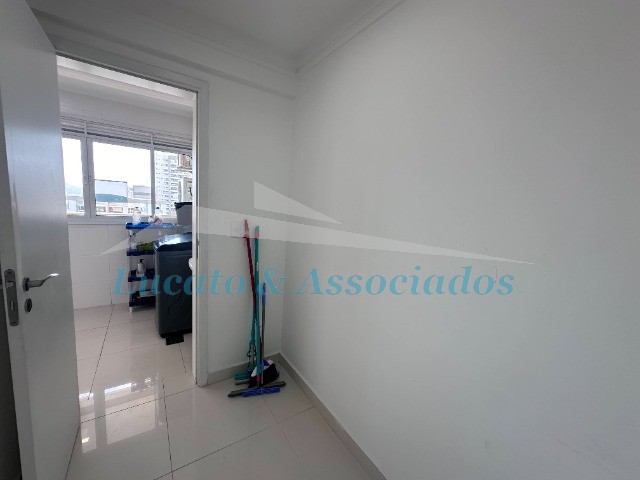 Apartamento para alugar com 3 quartos, 151m² - Foto 43