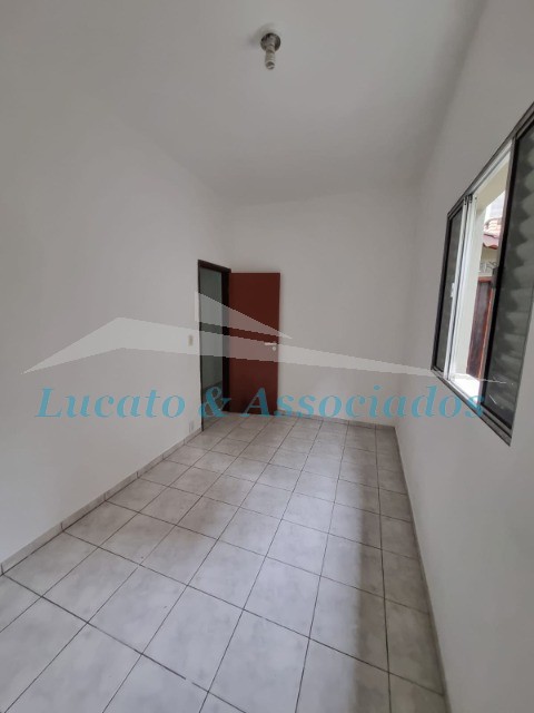 Casa para alugar com 3 quartos, 140m² - Foto 15