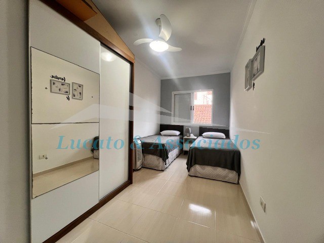 Casa à venda com 3 quartos, 121m² - Foto 7