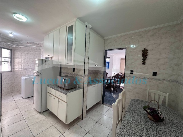 Apartamento à venda com 3 quartos, 101m² - Foto 22