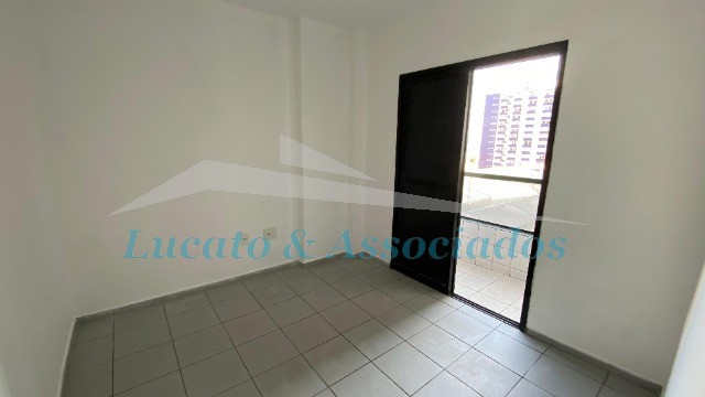 Apartamento à venda com 3 quartos, 90m² - Foto 17