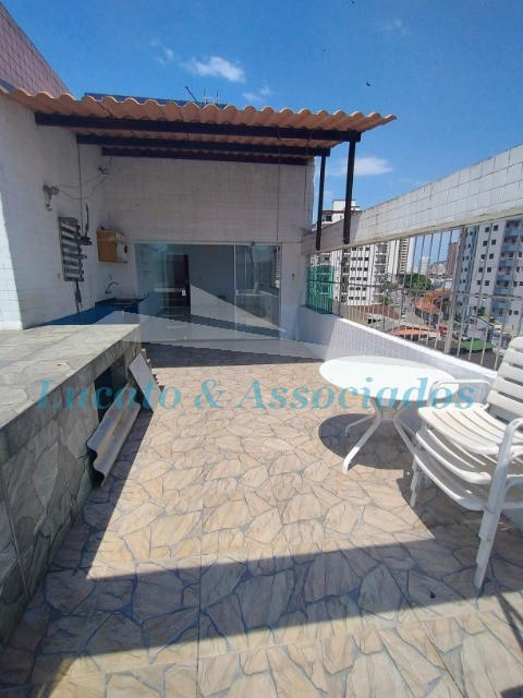 Apartamento para alugar com 2 quartos, 75m² - Foto 15