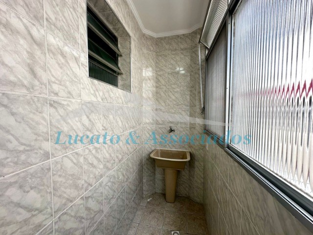 Apartamento à venda com 1 quarto, 40m² - Foto 9