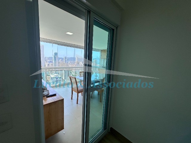 Apartamento para alugar com 3 quartos, 151m² - Foto 56