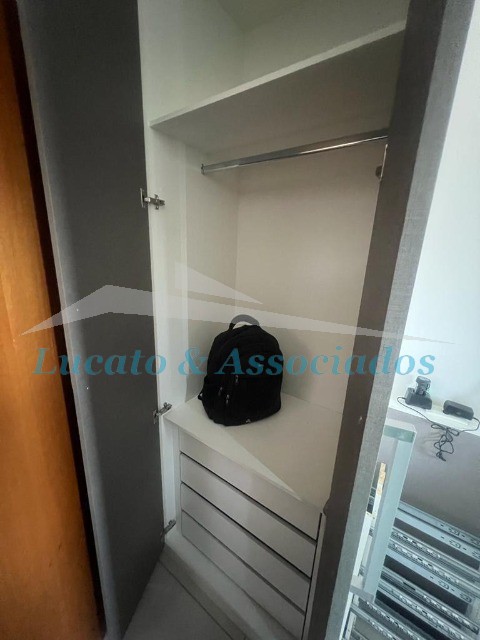 Apartamento à venda com 2 quartos, 60m² - Foto 22