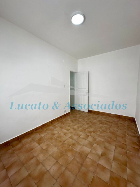 Apartamento à venda com 1 quarto, 40m² - Foto 14