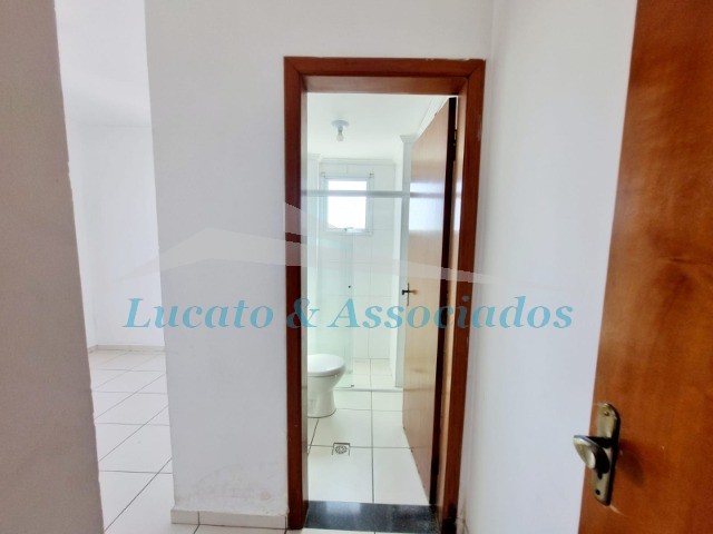 Apartamento à venda com 2 quartos, 60m² - Foto 20