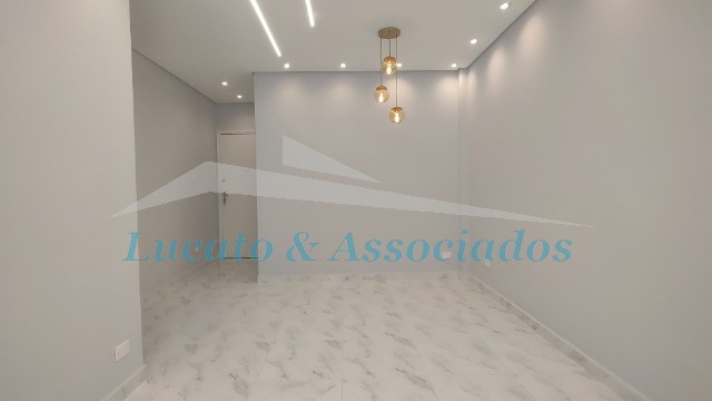 Apartamento à venda com 1 quarto, 61m² - Foto 11