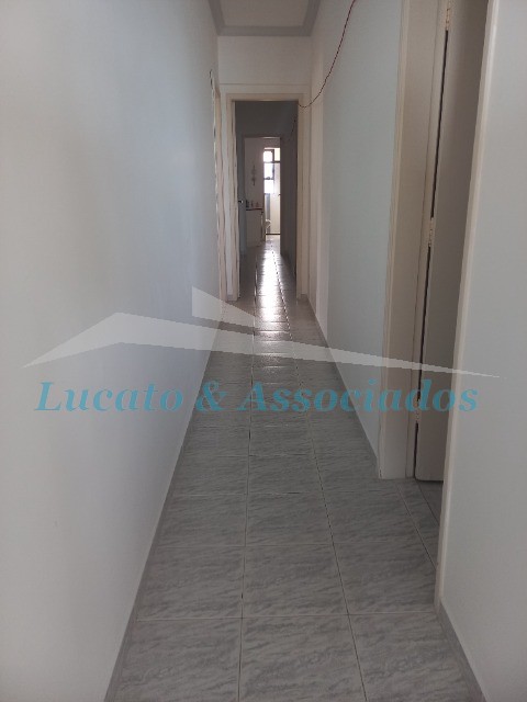 Apartamento à venda com 3 quartos, 165m² - Foto 17