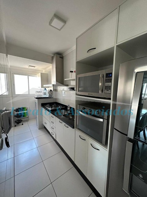 Apartamento à venda com 2 quartos, 55m² - Foto 9