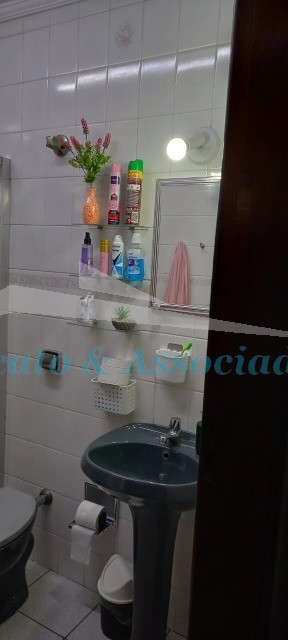 Apartamento à venda com 1 quarto, 50m² - Foto 14