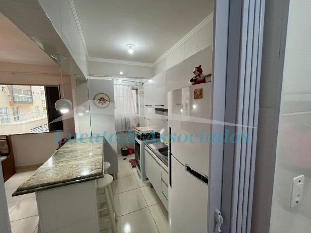 Apartamento à venda com 1 quarto, 38m² - Foto 11