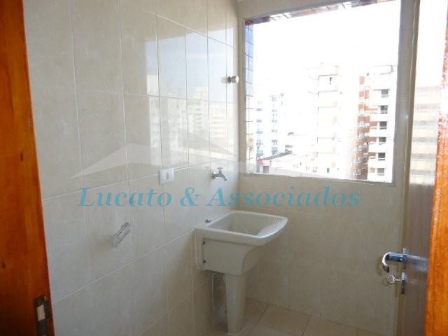 Apartamento à venda com 2 quartos, 75m² - Foto 12