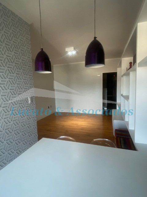 Apartamento à venda com 2 quartos, 65m² - Foto 17