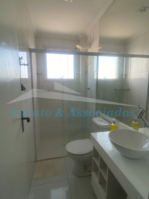 Apartamento à venda com 2 quartos, 65m² - Foto 13