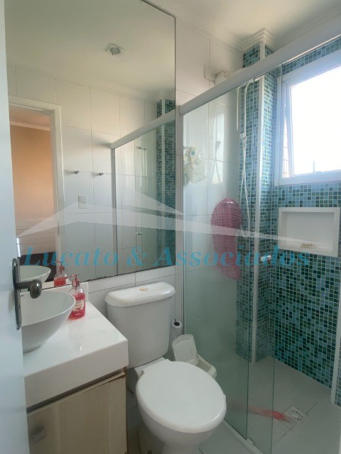 Apartamento à venda com 2 quartos, 65m² - Foto 12