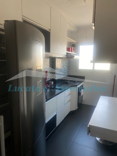 Apartamento à venda com 2 quartos, 65m² - Foto 5