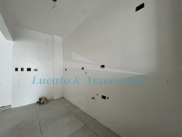 Apartamento à venda com 2 quartos, 76m² - Foto 15