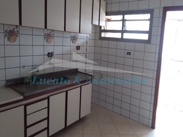 Apartamento para alugar com 2 quartos, 80m² - Foto 11