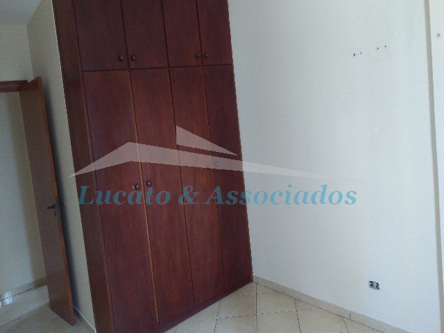 Apartamento para alugar com 2 quartos, 80m² - Foto 17