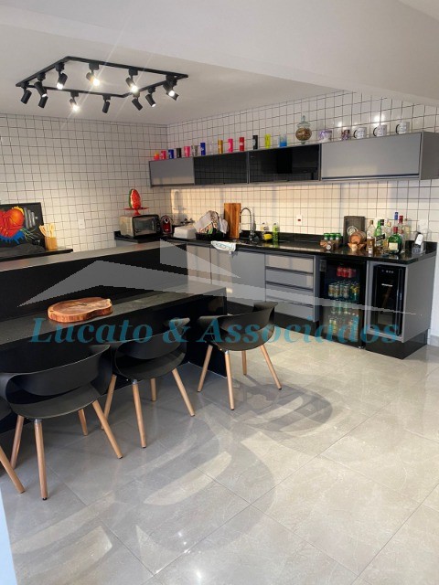 Apartamento à venda com 3 quartos, 154m² - Foto 21