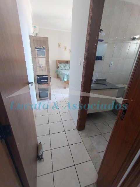 Apartamento à venda com 1 quarto, 70m² - Foto 9