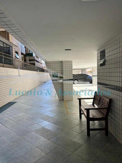 Apartamento à venda com 1 quarto, 44m² - Foto 2