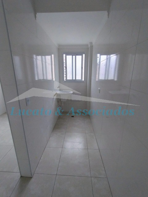 Apartamento à venda com 2 quartos, 77m² - Foto 7