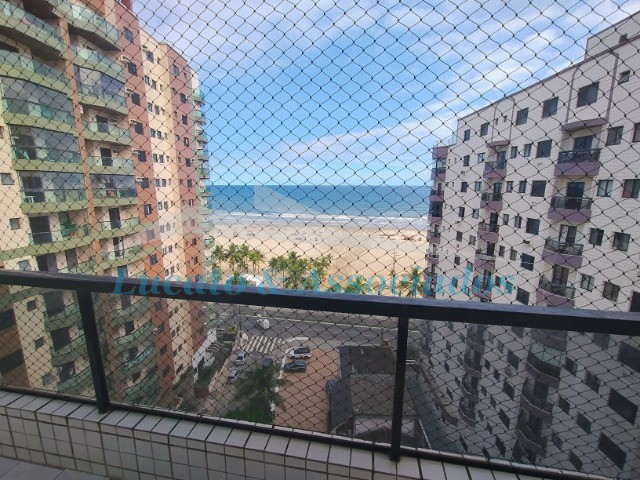 Apartamento à venda com 1 quarto, 70m² - Foto 2