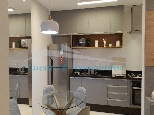 Apartamento à venda com 2 quartos, 57m² - Foto 11