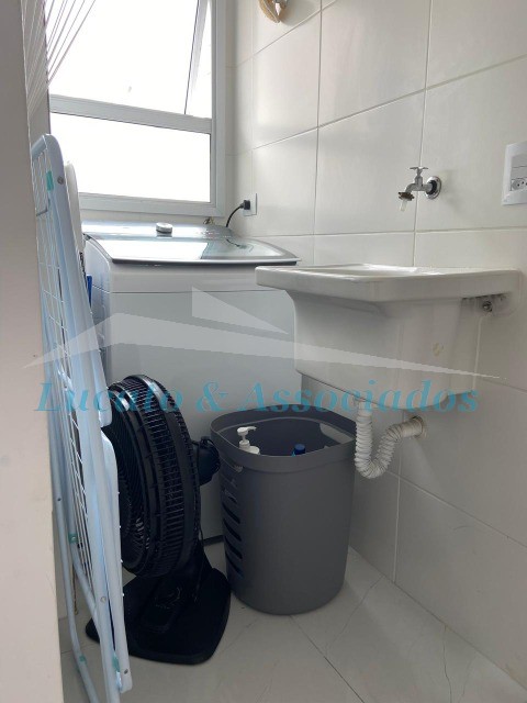 Apartamento à venda com 1 quarto, 40m² - Foto 12