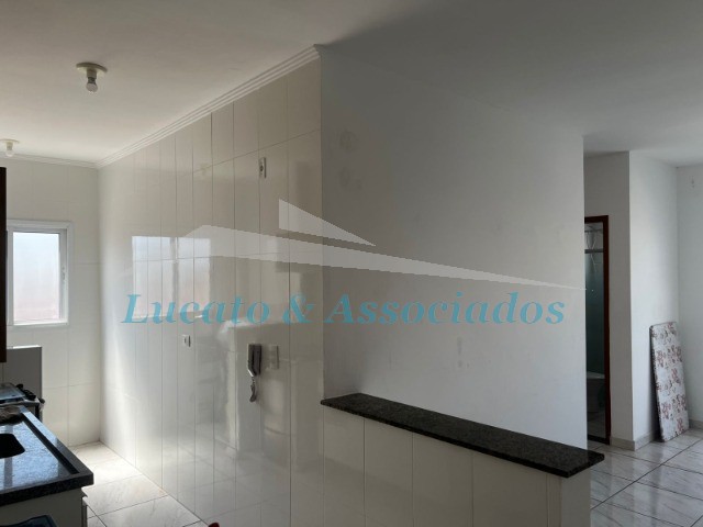 Apartamento à venda com 2 quartos, 55m² - Foto 12