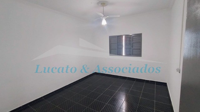 Casa para alugar com 2 quartos, 85m² - Foto 6