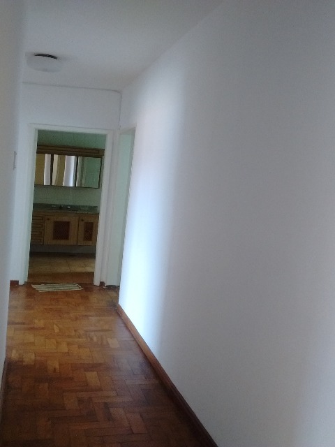 Apartamento para alugar com 3 quartos, 100m² - Foto 2