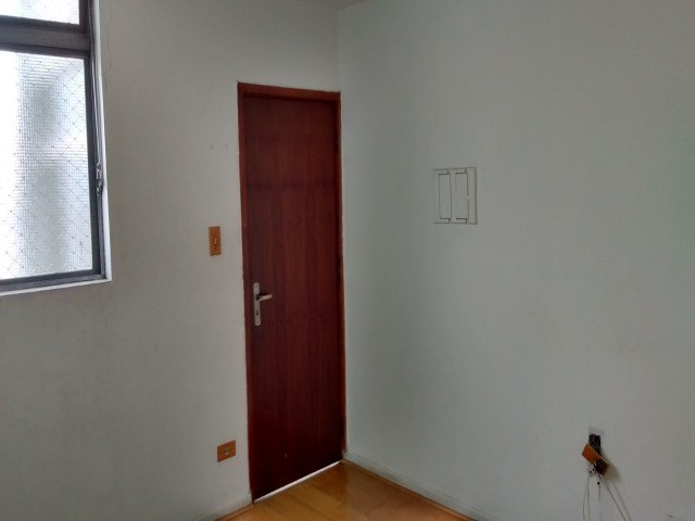 Apartamento para alugar com 2 quartos, 85m² - Foto 4