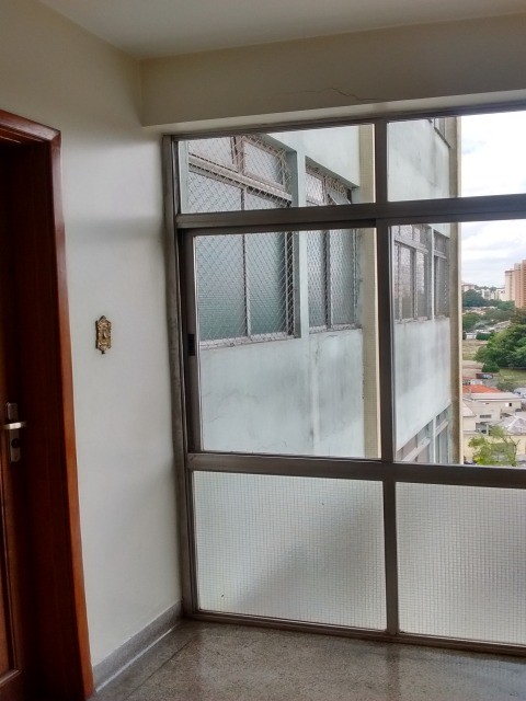 Apartamento para alugar com 2 quartos, 85m² - Foto 32