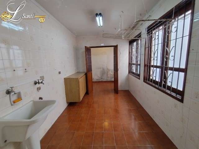 Sobrado à venda com 2 quartos, 193m² - Foto 10