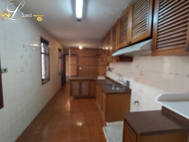 Sobrado à venda com 2 quartos, 193m² - Foto 11