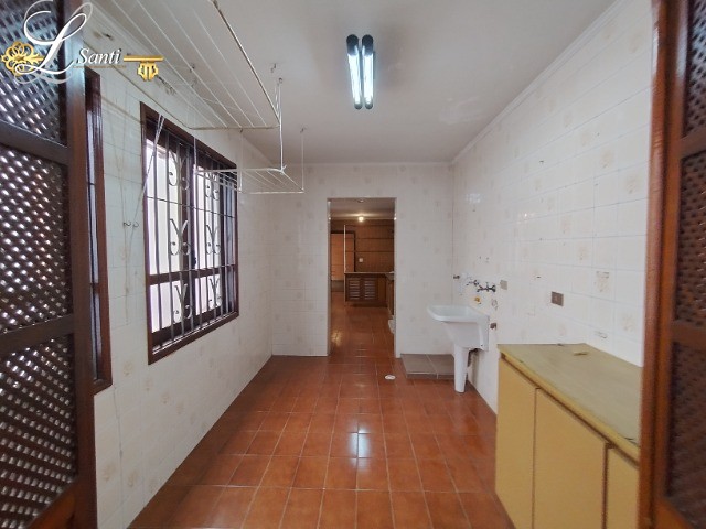 Sobrado à venda com 2 quartos, 193m² - Foto 12