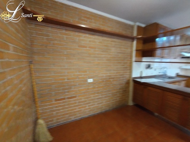 Sobrado à venda com 2 quartos, 193m² - Foto 9