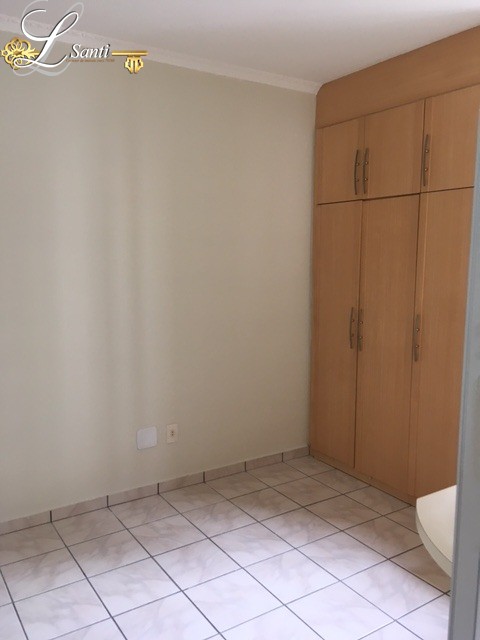 Apartamento para alugar com 2 quartos, 37m² - Foto 4