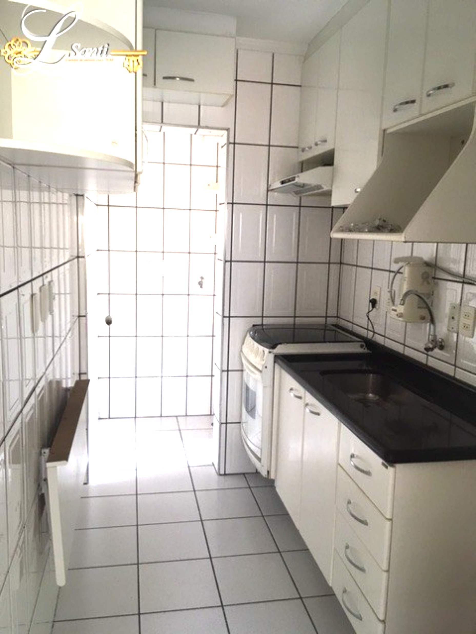 Apartamento para alugar com 2 quartos, 37m² - Foto 2