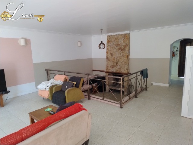 Sobrado, 4 quartos, 285 m² - Foto 1