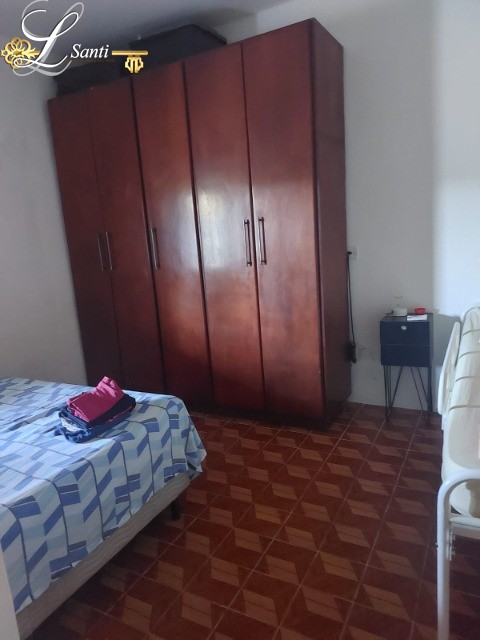 Casa à venda com 2 quartos, 80m² - Foto 9