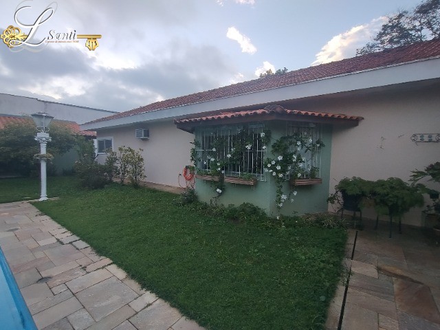 Casa, 4 quartos, 300 m² - Foto 1